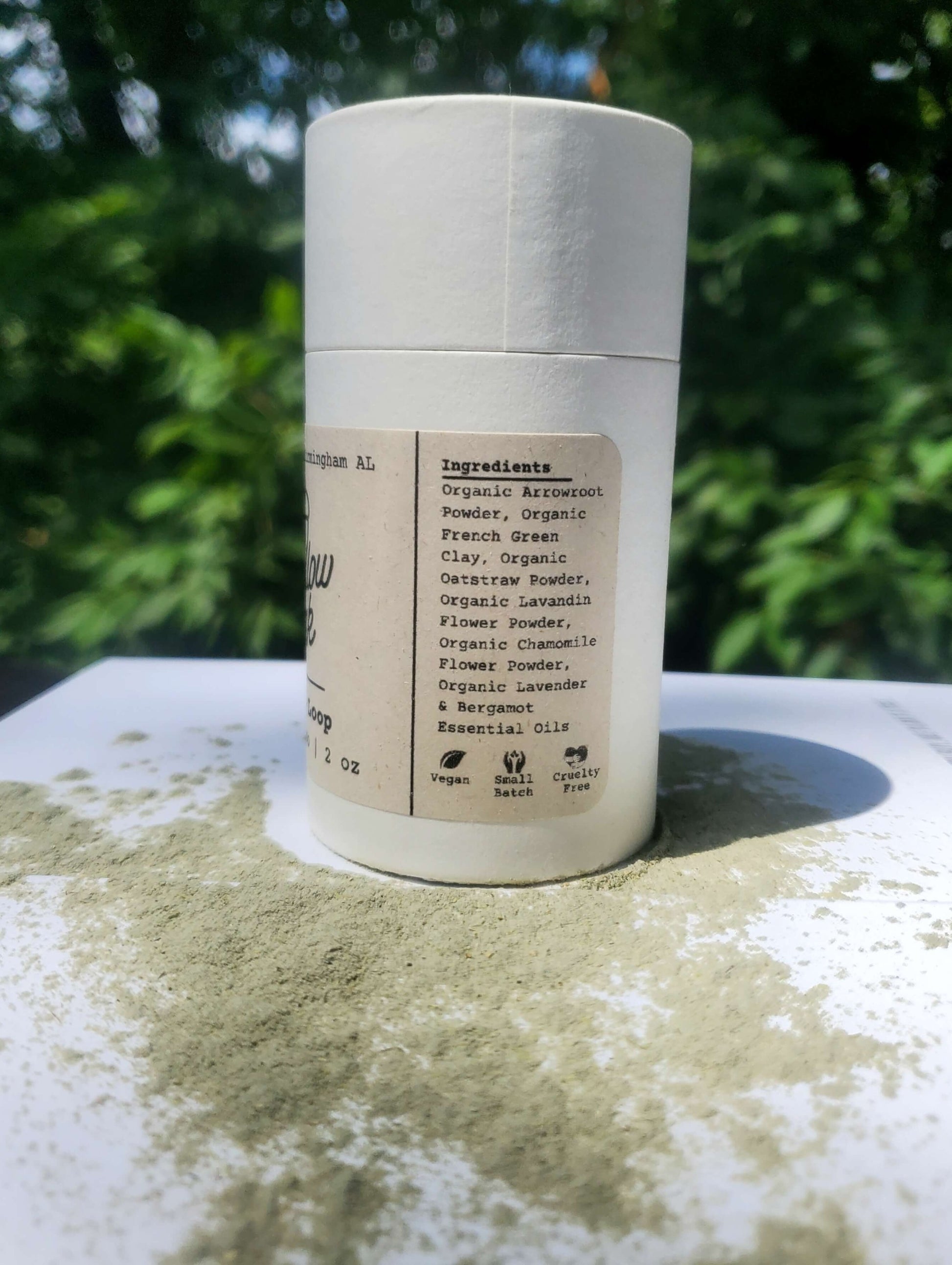 Ingredient list for mellow oak organic dry shampoo. The dry shampoo comes in powder form.